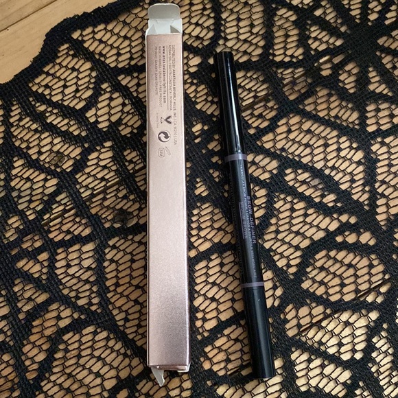 Anastasia Beverly Hills Brow Definer Triangular Brow Pencil in medium Brown new - Picture 2 of 4